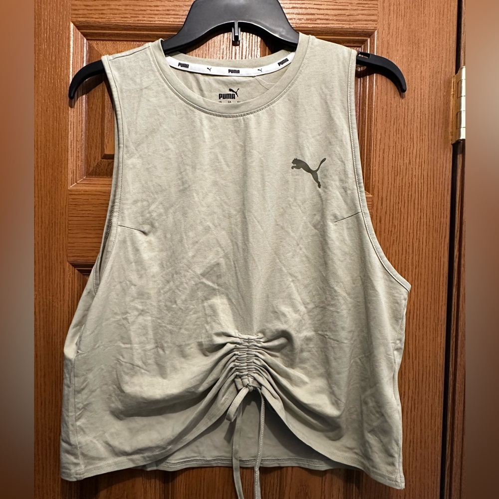 PUMA Muscle T-Shirt - light olive green - Size Large